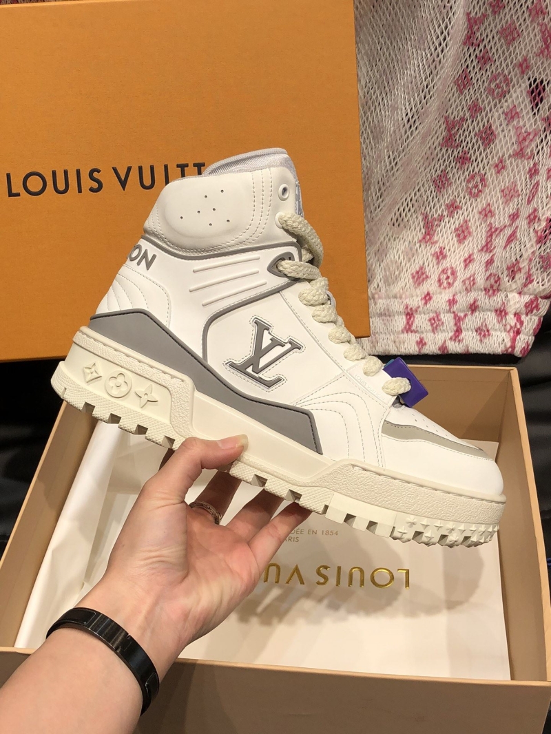 Louis Vuitton Sneakers